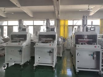 Shenzhen SMTfly Electronic Equipment Manufactory Limited สายการผลิตของโรงงาน