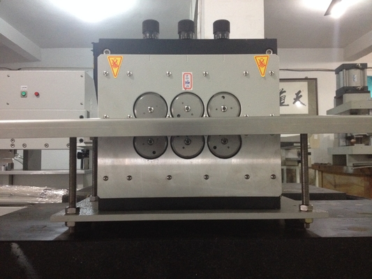 ความยาวไม่จํากัด PCB Depanelizer V Cut Separator กับการตัดแผ่นอลูมิเนียมดีมาก
