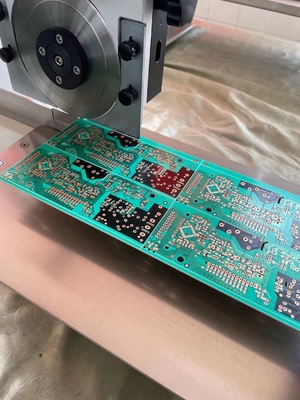 460mm ความยาว PCB และ LED Panel การแยกด้วยเครื่องแยก PCB SMTfly-1M