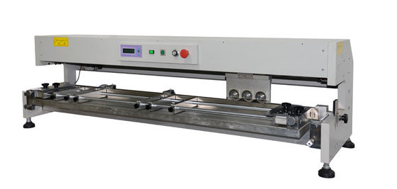 เครื่องแยก PCB 100 มม. / วินาทีบอร์ดความยาว 1200 มม. พร้อมสายพานลำเลียง