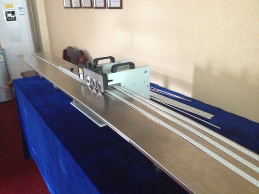 เครื่องแยก PCB ก่อนให้คะแนนแพลตฟอร์มสแตนเลส 2.4 ม