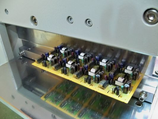ตัวแยก PCB V-cut ที่เข้มงวดการแยกความยาวสูงสุด 330 มม. PCB Depaneler