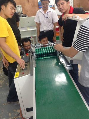 Multi-blade PCB Separator สำหรับหลอด LED ที่มีประสิทธิภาพสูง,PCB Depaneling Machine