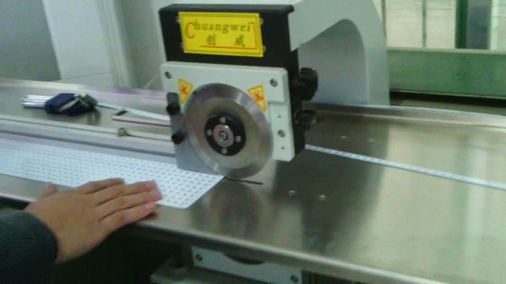 หน้าต่าง 7 การปรับอัตโนมัติ L430mm PCB Depanelizer Smt Router